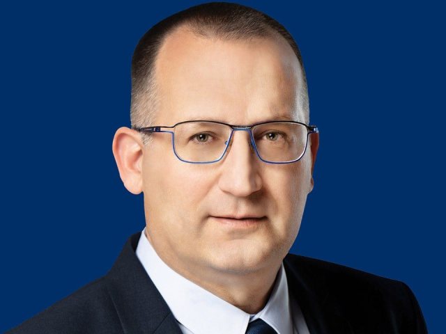צילום מעמוד הפייסבוק של רן קוניק