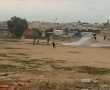 צפו: פרעות בסמוך לב"ש בזמן מבצע משטרתי - תושבים יידו אבנים על שוטרים