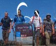  אוהד הנווד הנס ציוני הסביר בטלויזיה איך מתכוננים למסע של 1000 קילומטר בשביל ישראל.